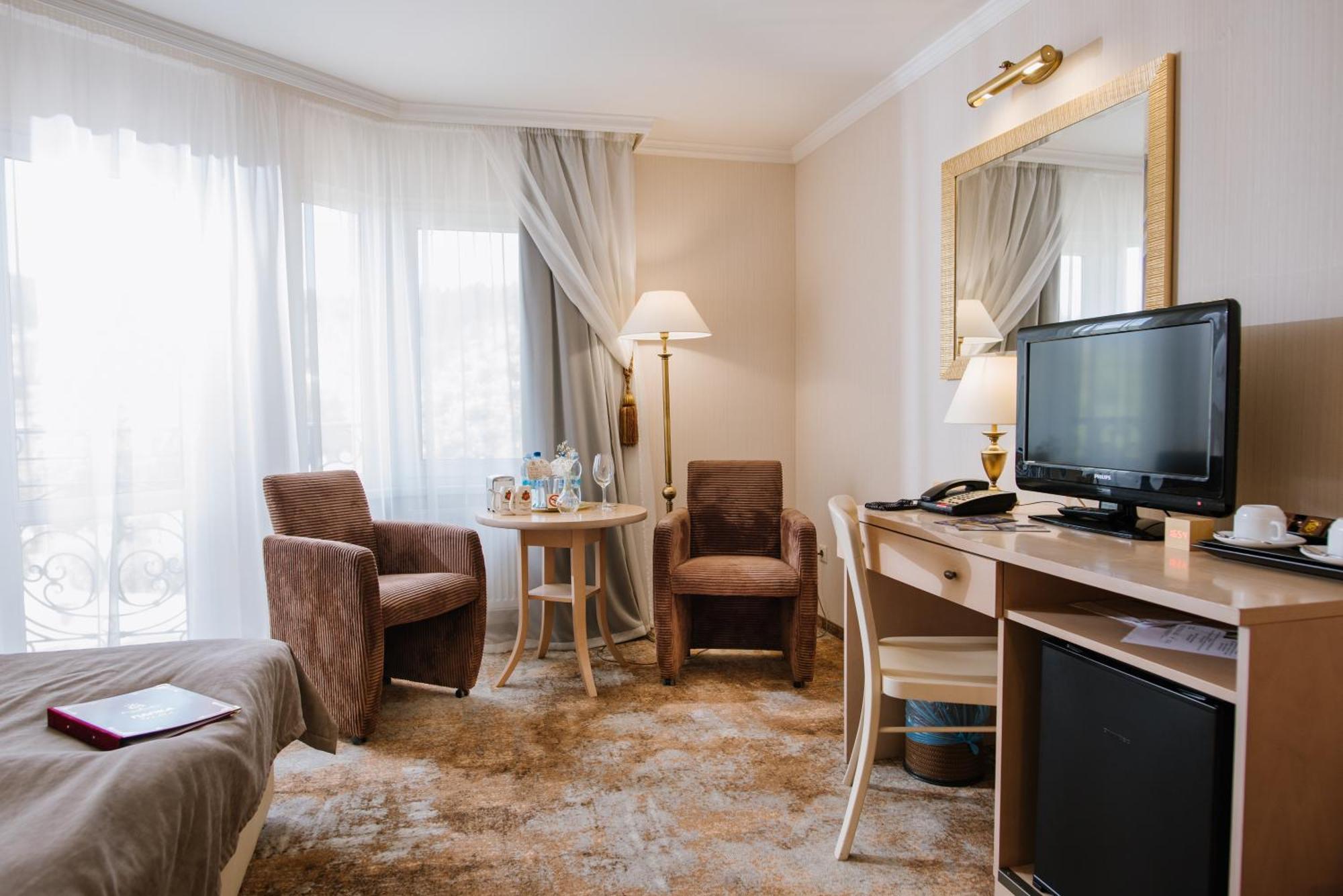 Kyivska Russ Resort Medical & Spa Сходница Экстерьер фото