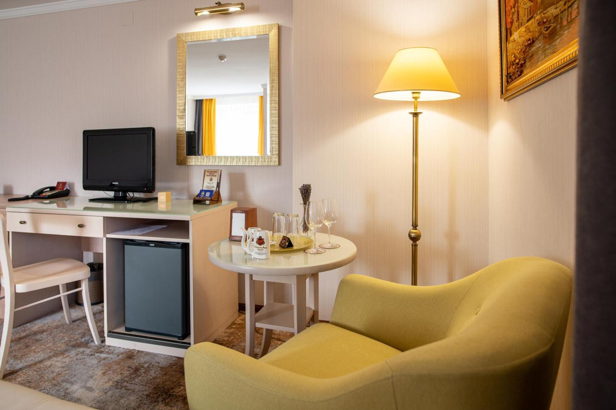 Kyivska Russ Resort Medical & Spa Сходница Экстерьер фото